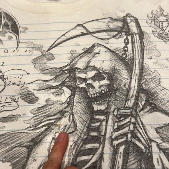 Vintage Y2K Liquid Blue Paper Skulls Reaper 2011 Tee Shirt size L in GUc - Picture 3 of 11